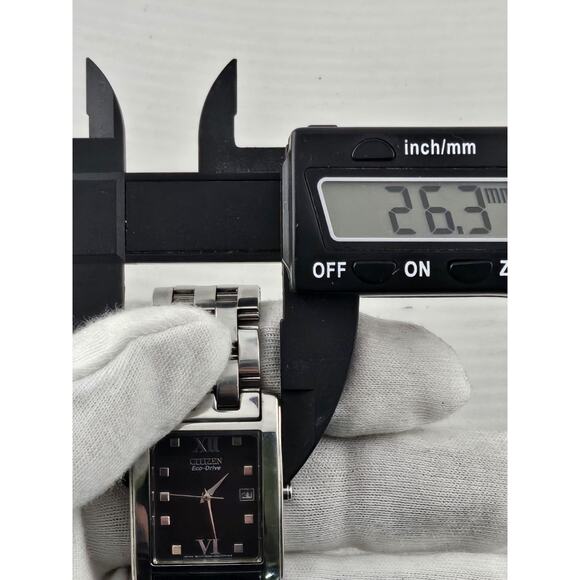 Citizen Eco-Drive Date Quartz Watch Mens Mint Condition New Solar Cell Runs - Picture 13 of 13